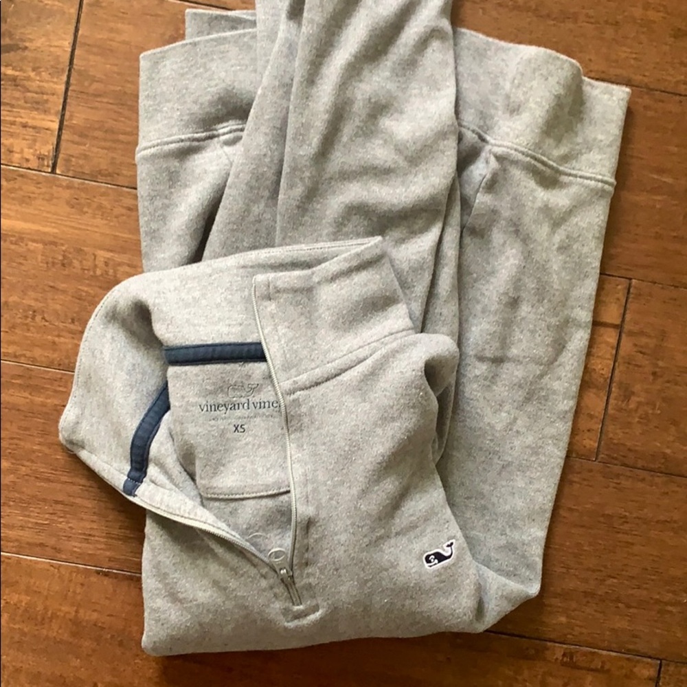 Vv Pullover - image 1